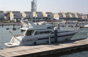 Beautiful and magnific yacht for 6 persons
